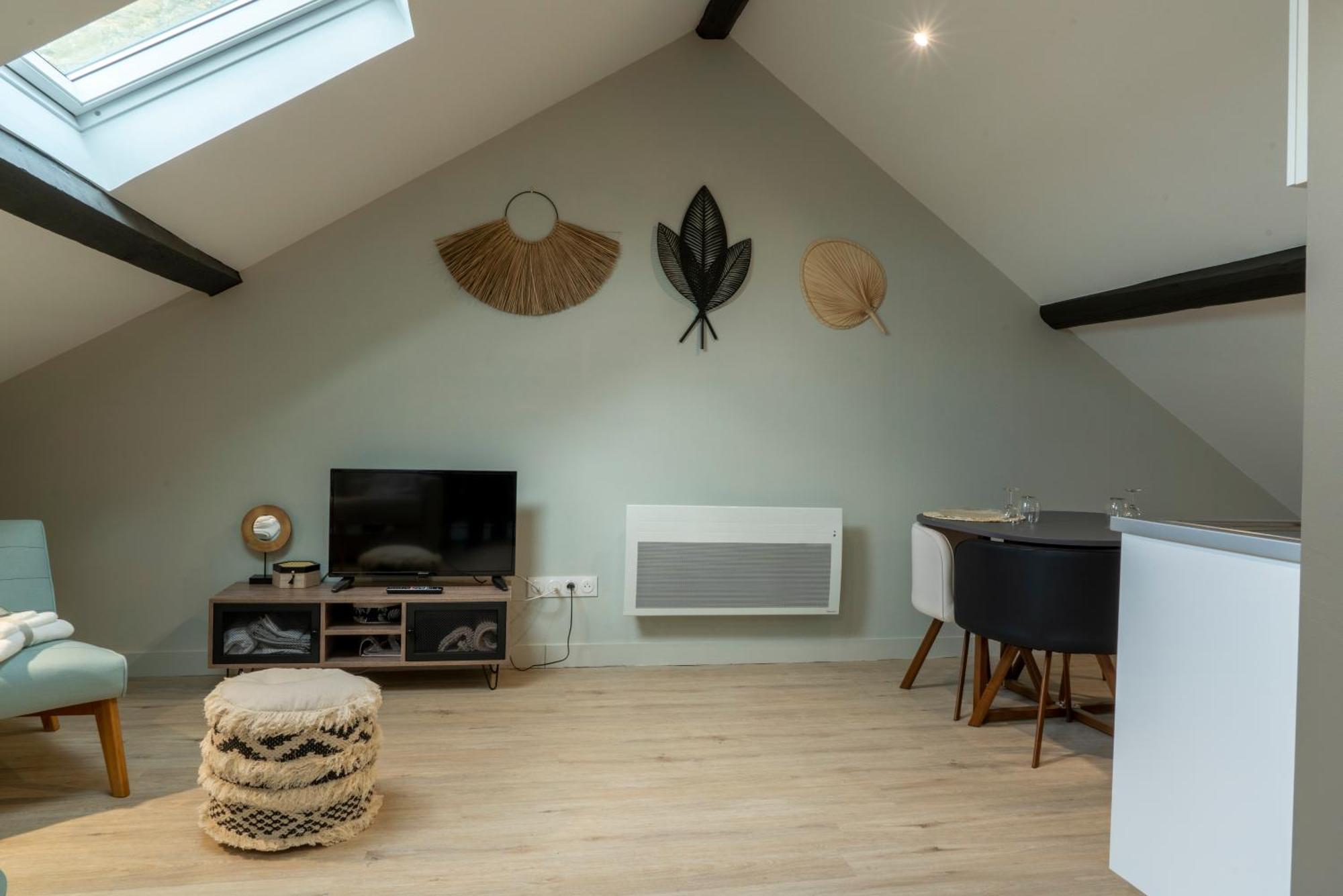 Studio Copenhague - Confort Et Luminosite Charleville-Mezieres Bagian luar foto