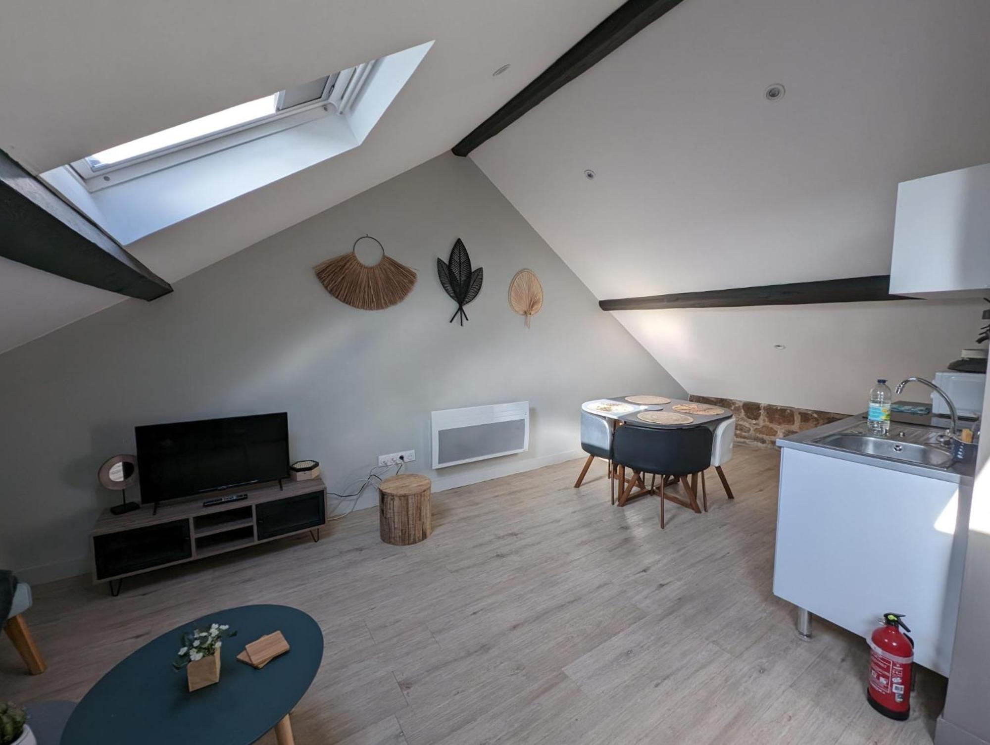 Studio Copenhague - Confort Et Luminosite Charleville-Mezieres Bagian luar foto