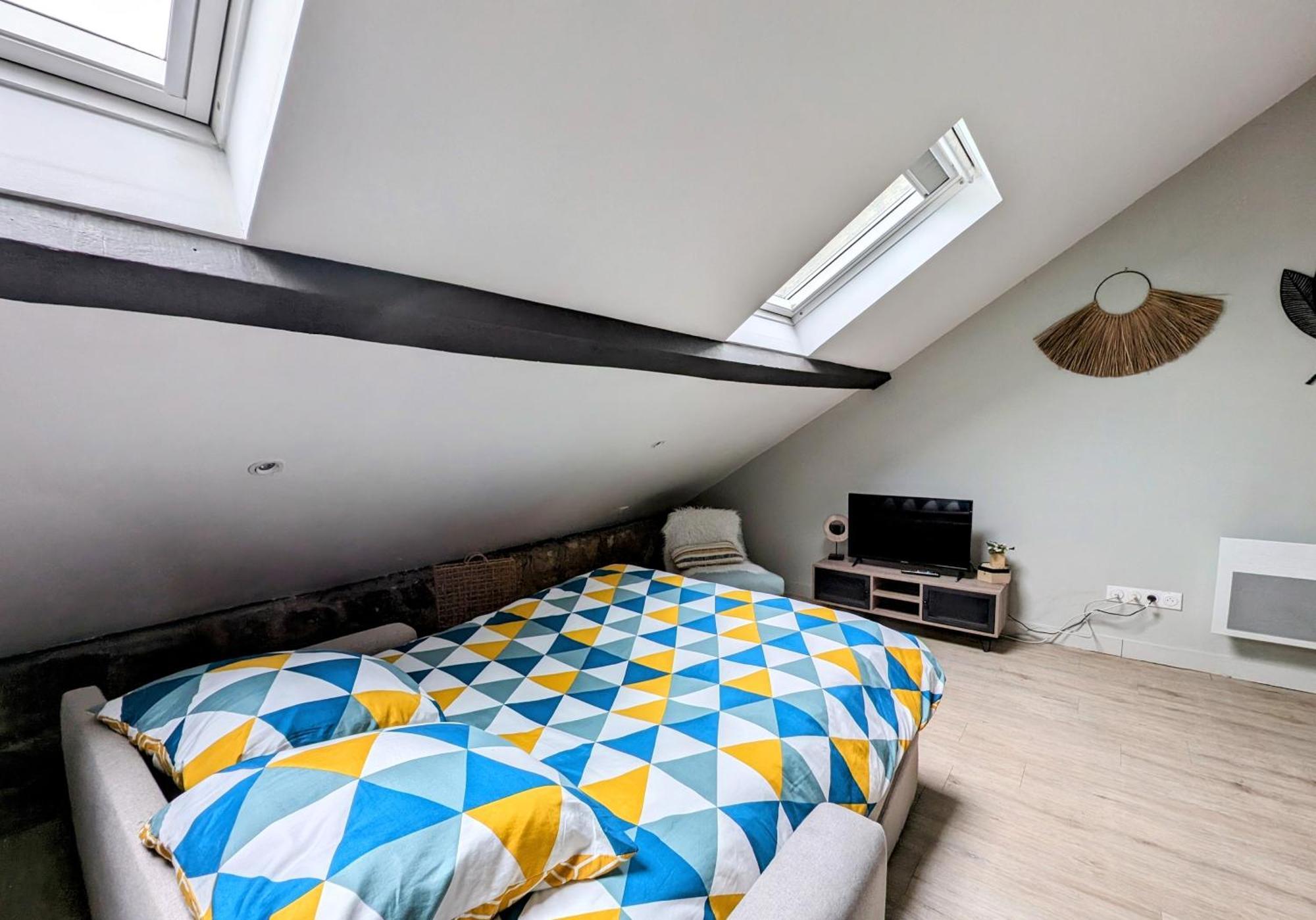 Studio Copenhague - Confort Et Luminosite Charleville-Mezieres Bagian luar foto